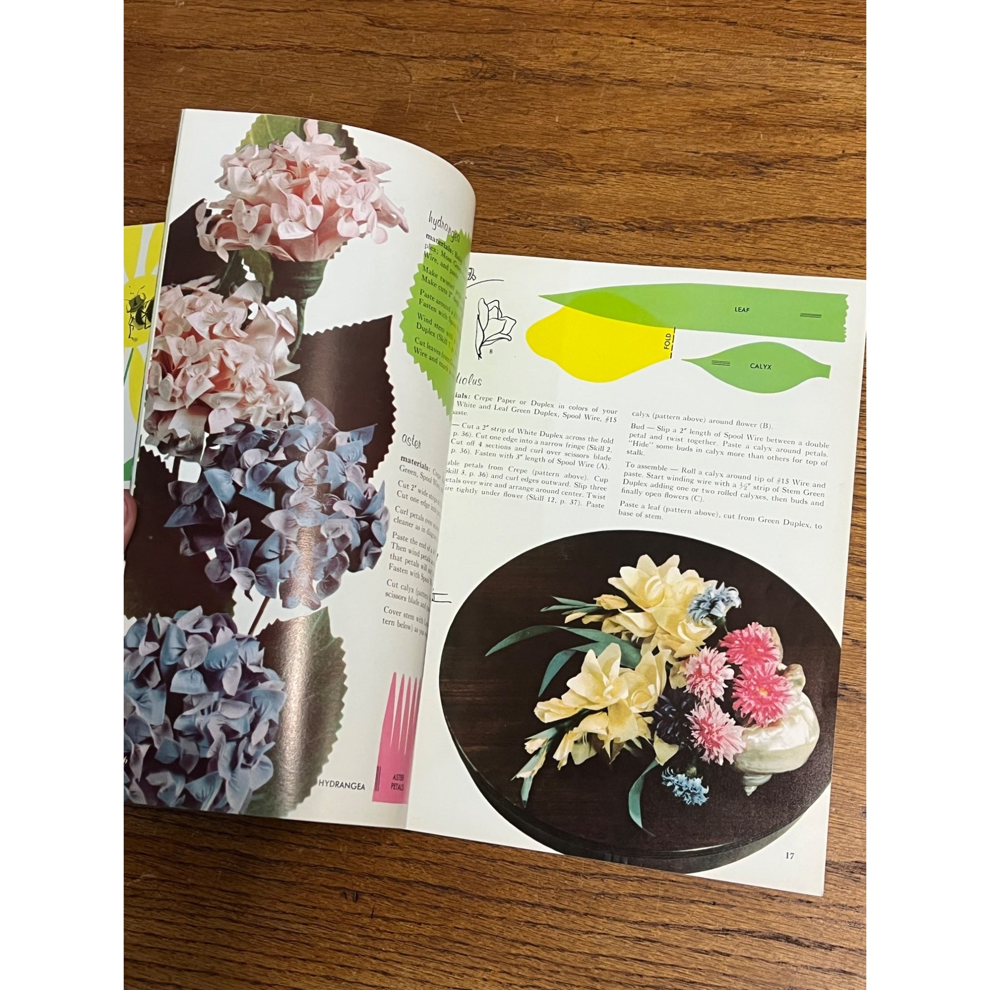 Dennison Flower Book Crepe Paper 1963 Book Booklet Patterns Vintage Arrangement