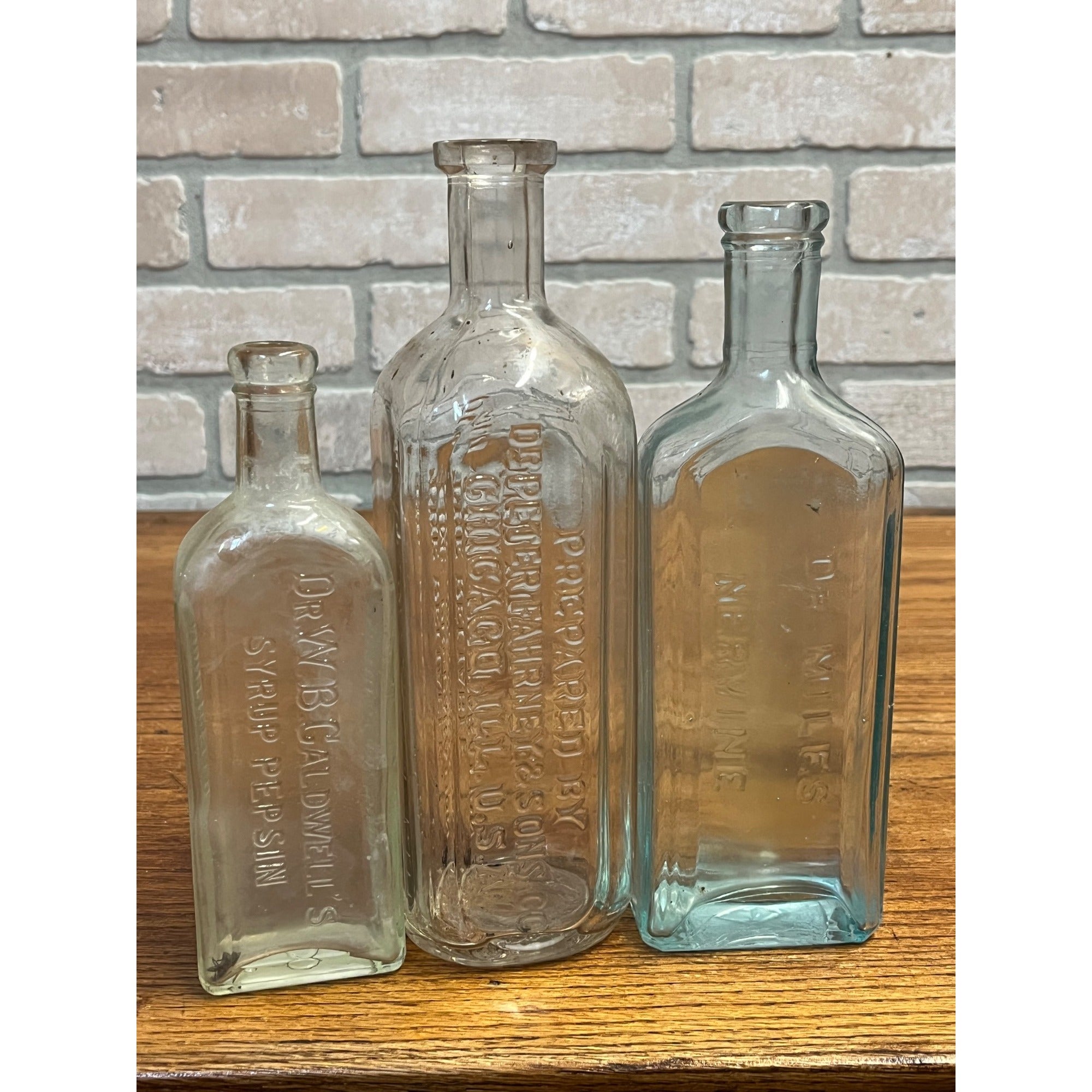 Antique Medicine Bottle Lot Dr Miles Nervine Caldwell Pepsin Fahrney Glass Aqua