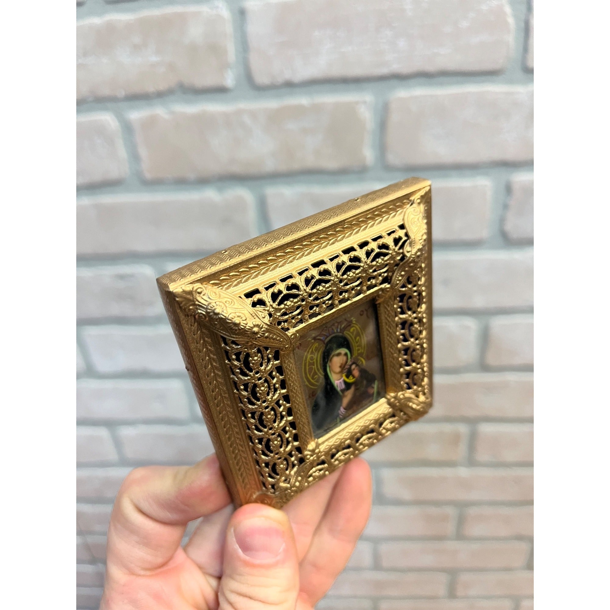 Vintage Ornate Gold Gilt Metal Framed Madonna & Child Reverse Painted Glass Icon