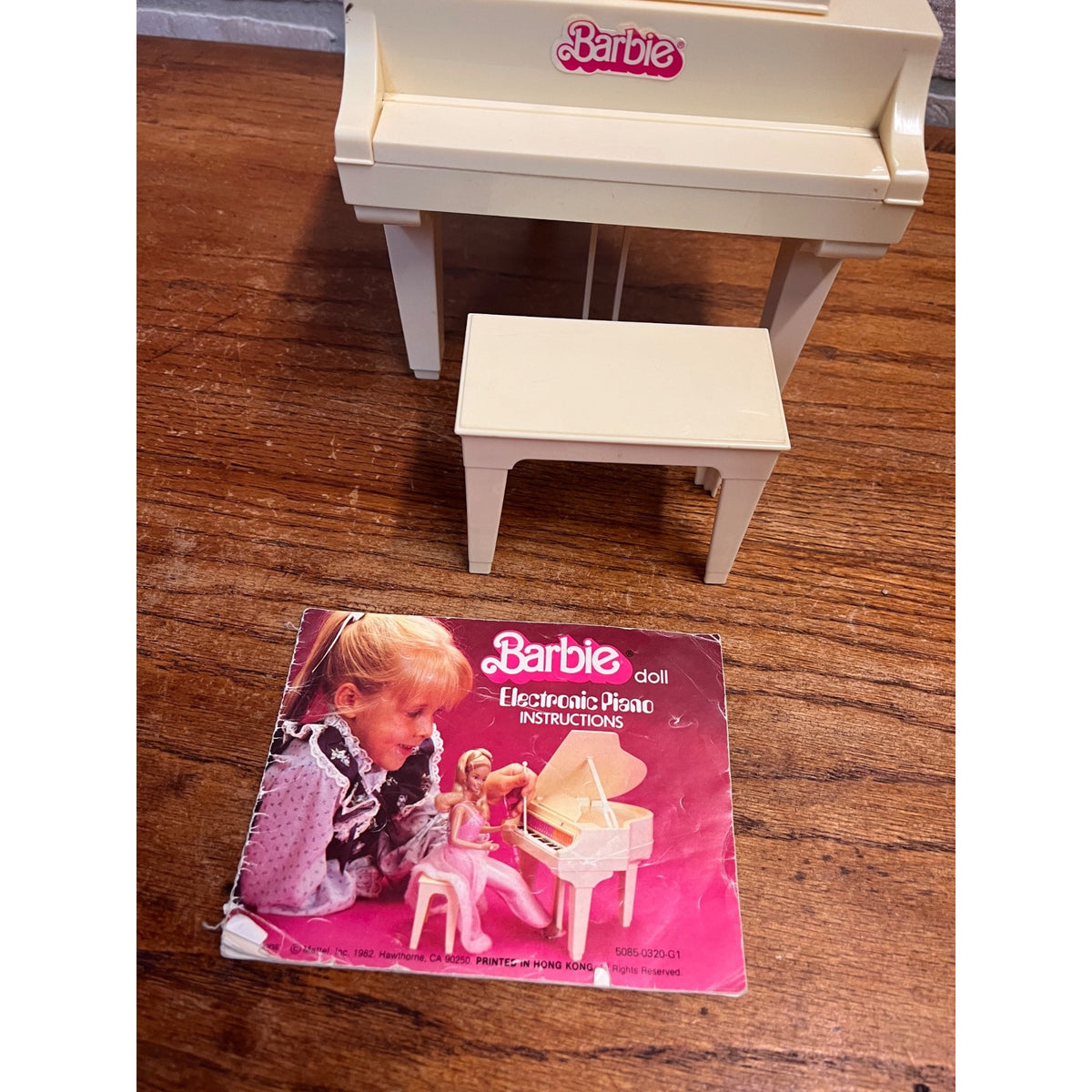 Vintage Barbie Electronic Baby Grand Piano and Bench Set Model #5085 Mattel Inc. 1982 Works