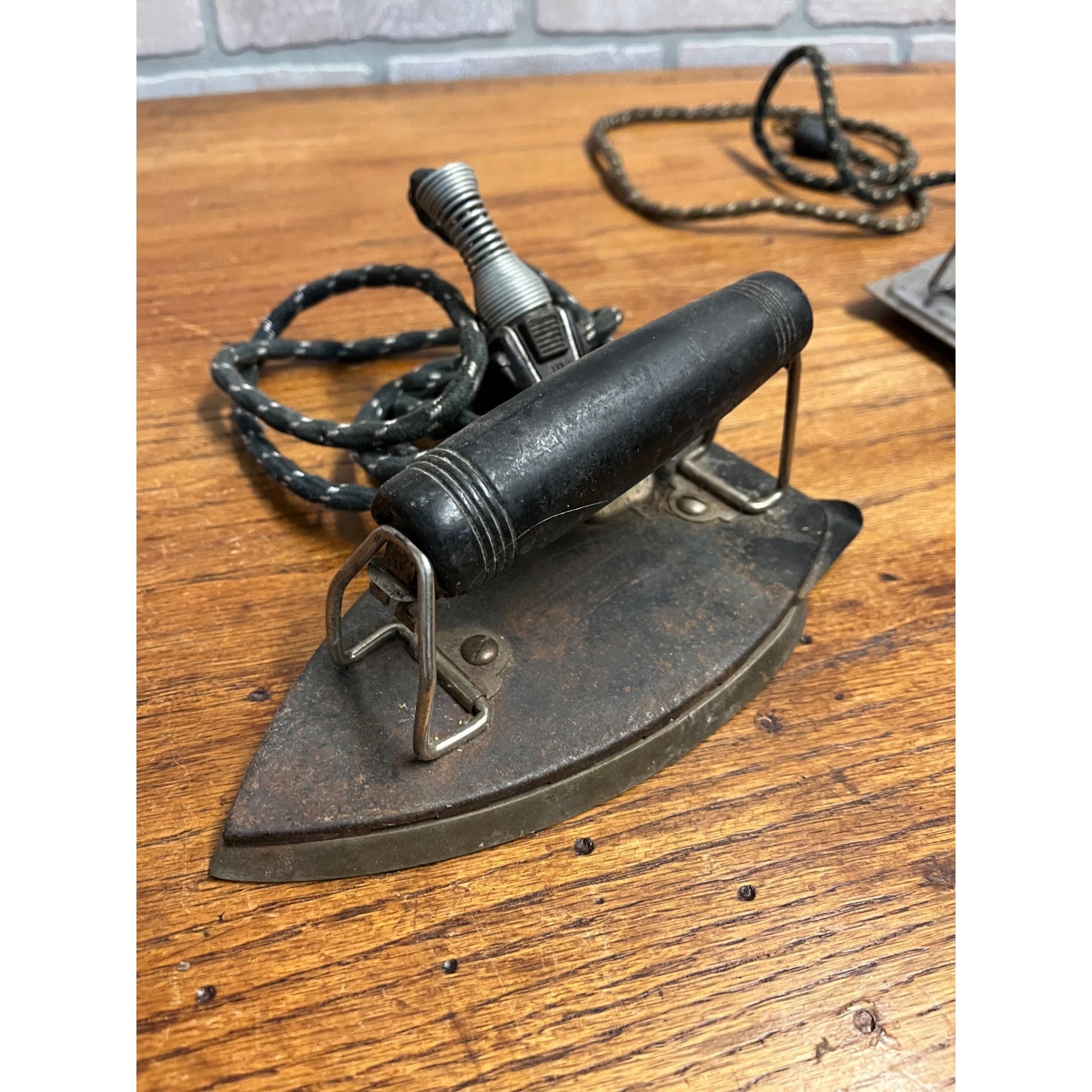 Vintage Lot (2) 1950s Folding Clothes Irons Kenmore & Heatmaster + Cords - AS-IS