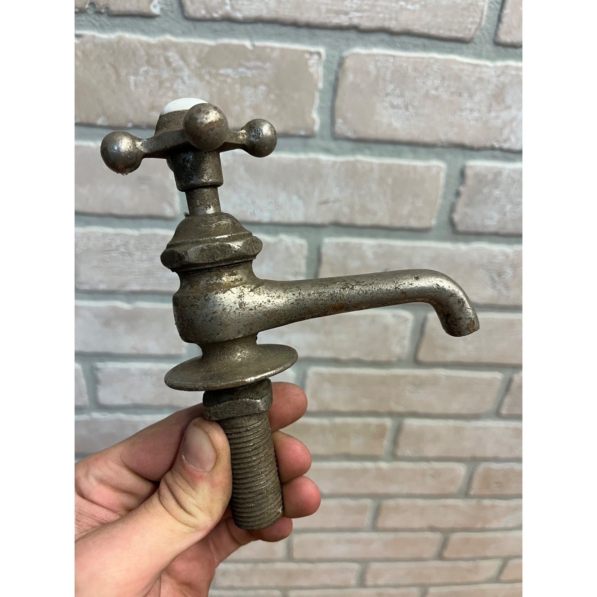 Vintage Hot Bathroom Sink Tub Faucet Spout Plated Brass Porcelain