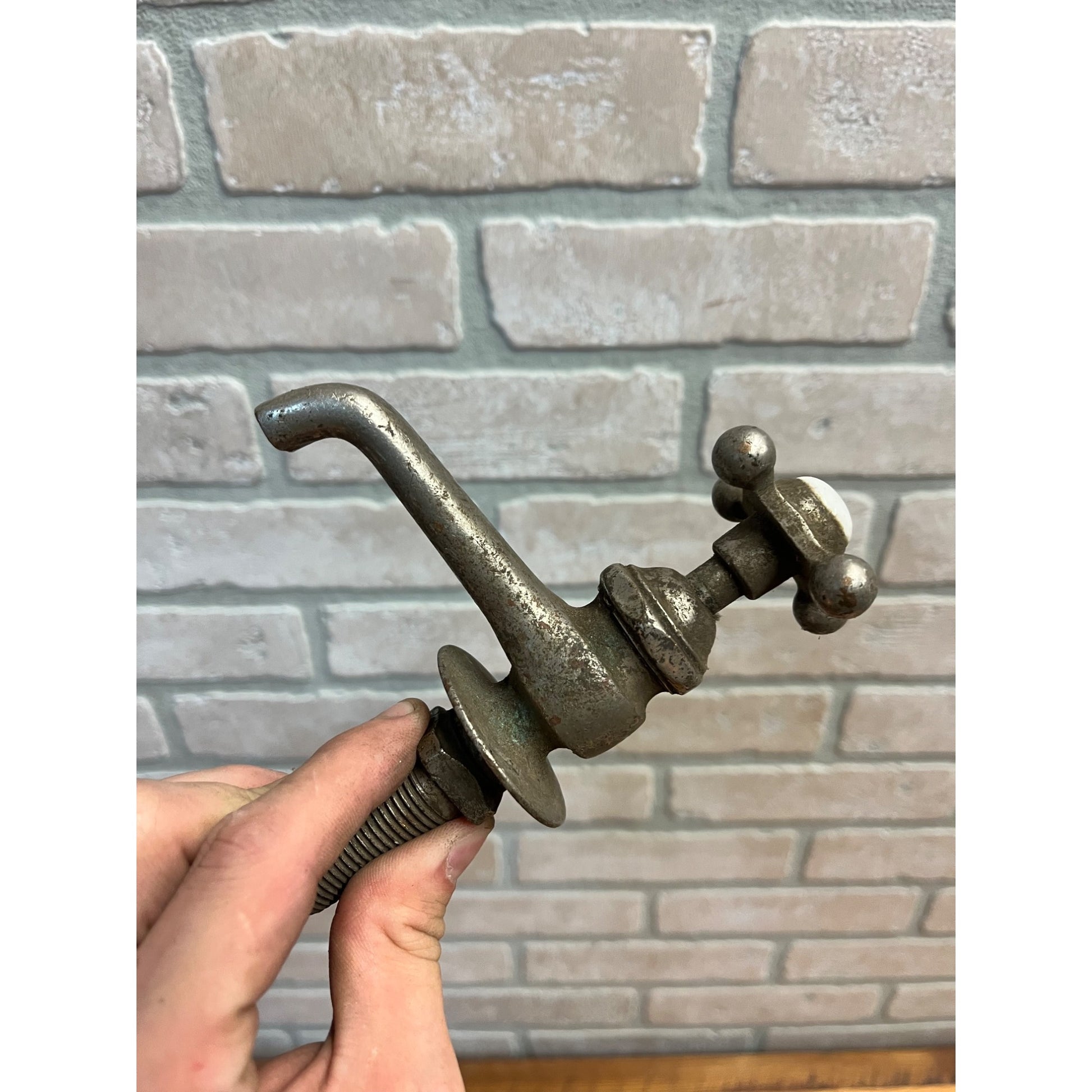 Vintage Hot Bathroom Sink Tub Faucet Spout Plated Brass Porcelain