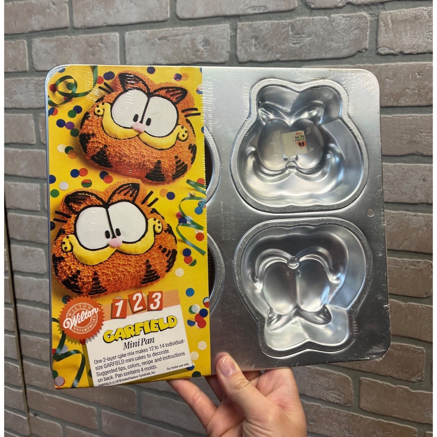Vtg 1993 Wilton Garfield Mini Cake Pan NOS 2105-9441 Party Baking