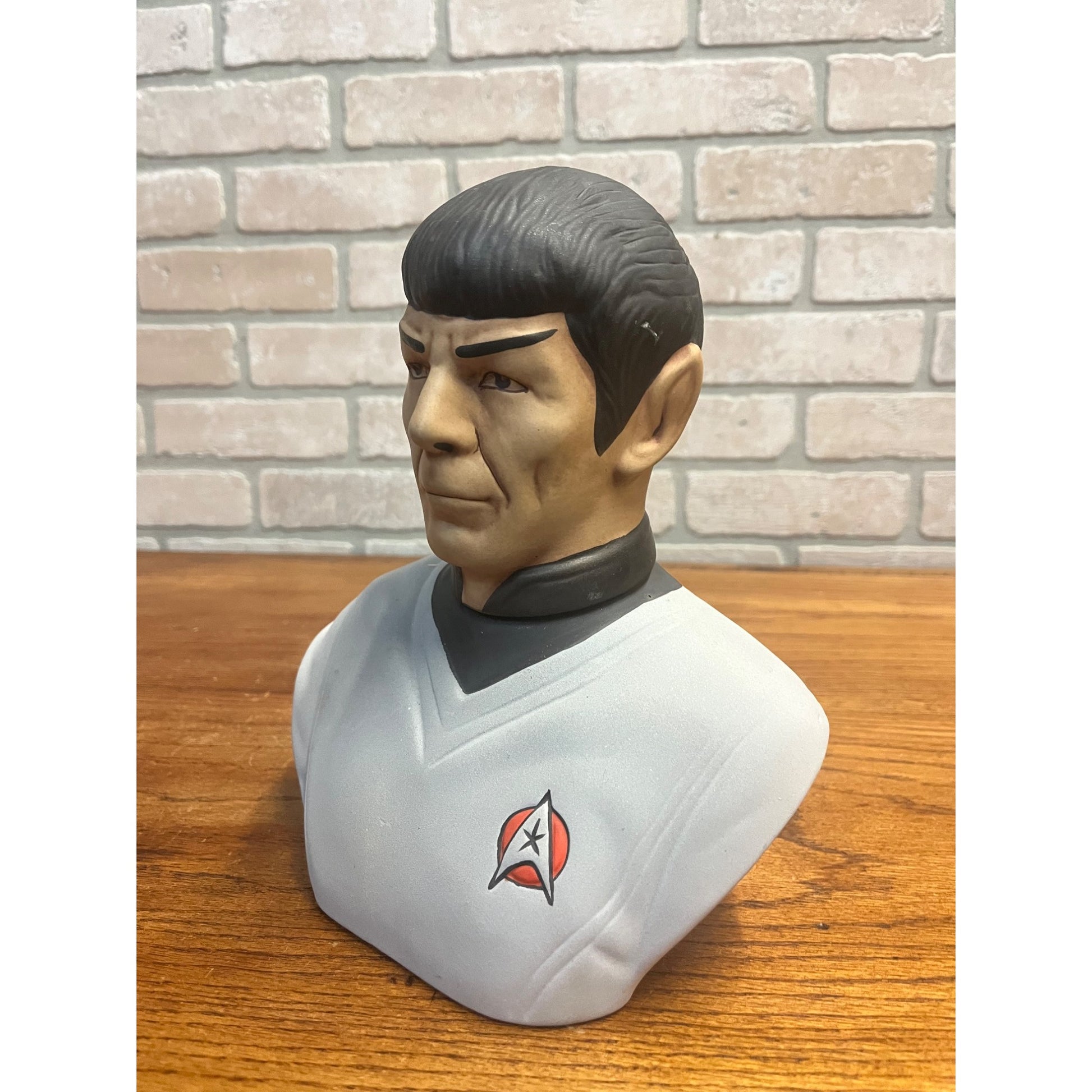 Vintage 1979 Star Trek Mr. Spock Ceramic Bust Grenadier Liquor Decanter (Empty)