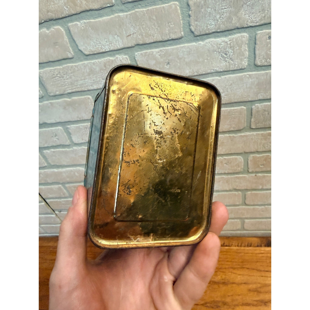 Vintage 1920s Edgeworth Tobacco Can Extra High Grade Plug Slice Tin Smoking