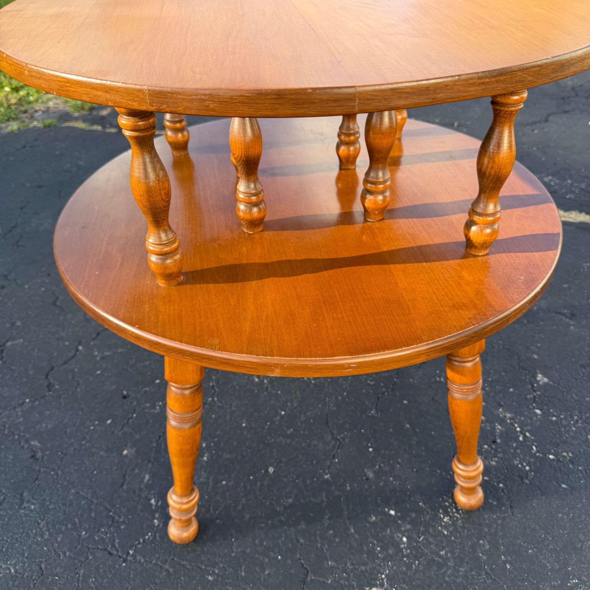 Sprague Carleton Vintage Rock Maple Wooden Two-Tier Table End Side Accent