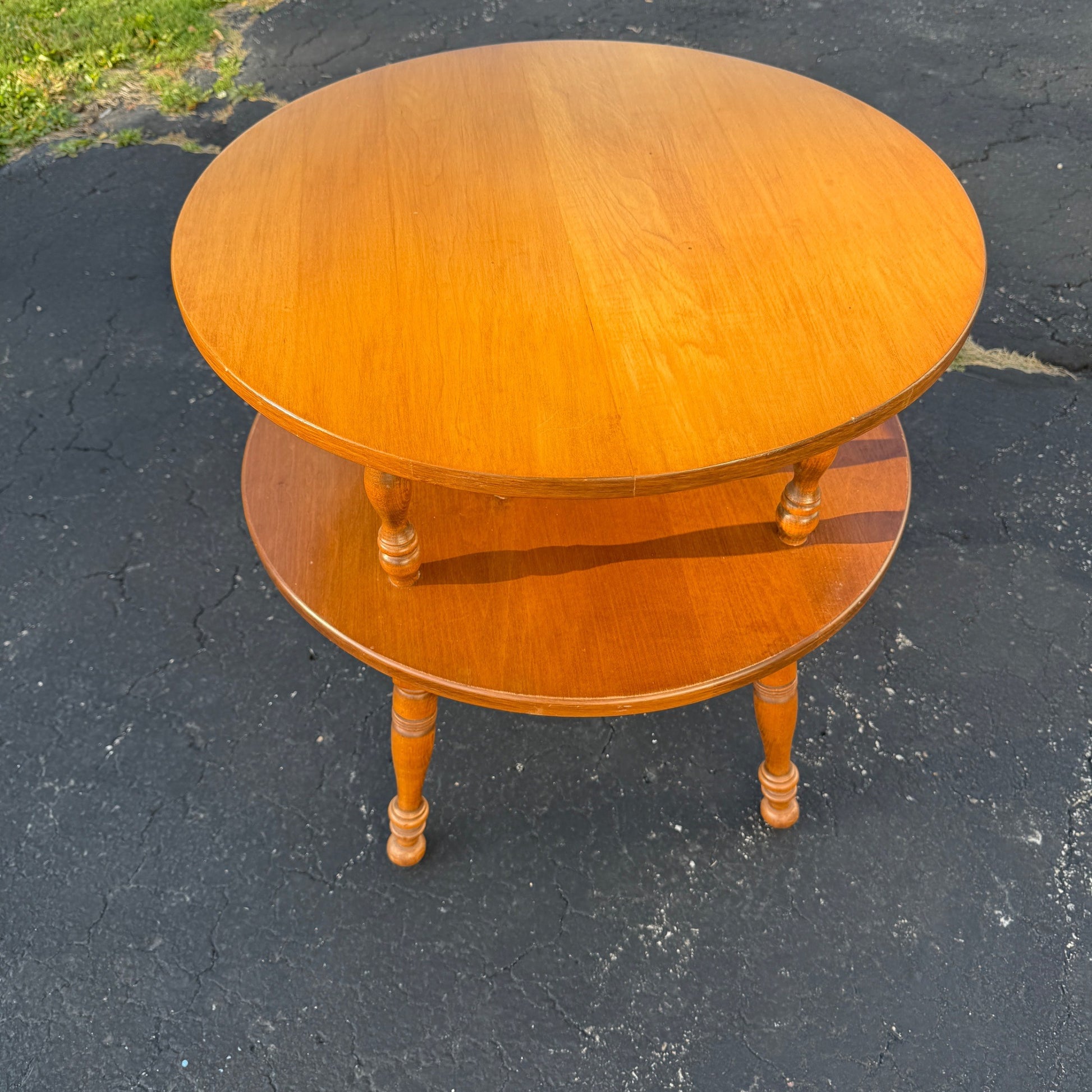 Sprague Carleton Vintage Rock Maple Wooden Two-Tier Table End Side Accent