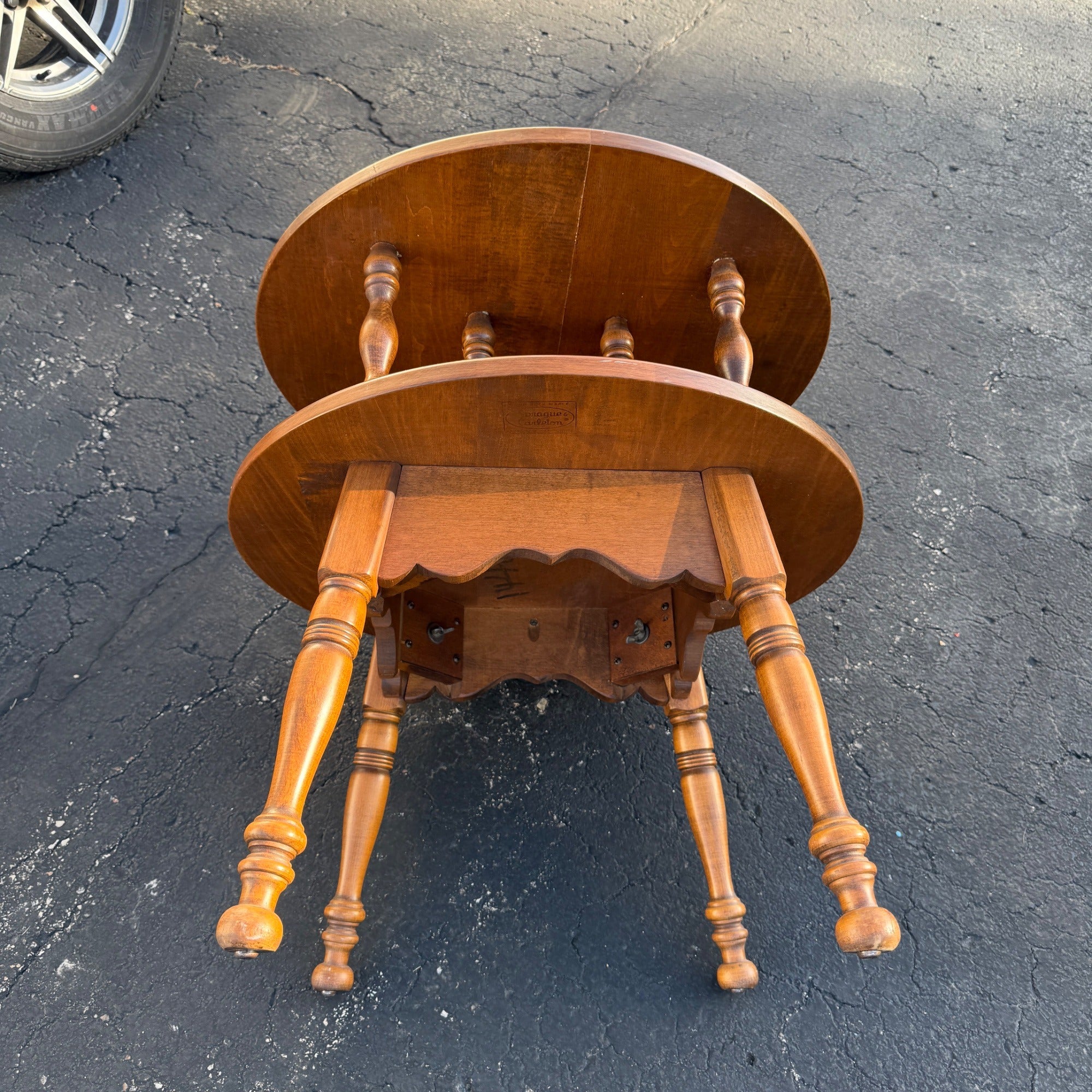 Sprague Carleton Vintage Rock Maple Wooden Two-Tier Table End Side Accent