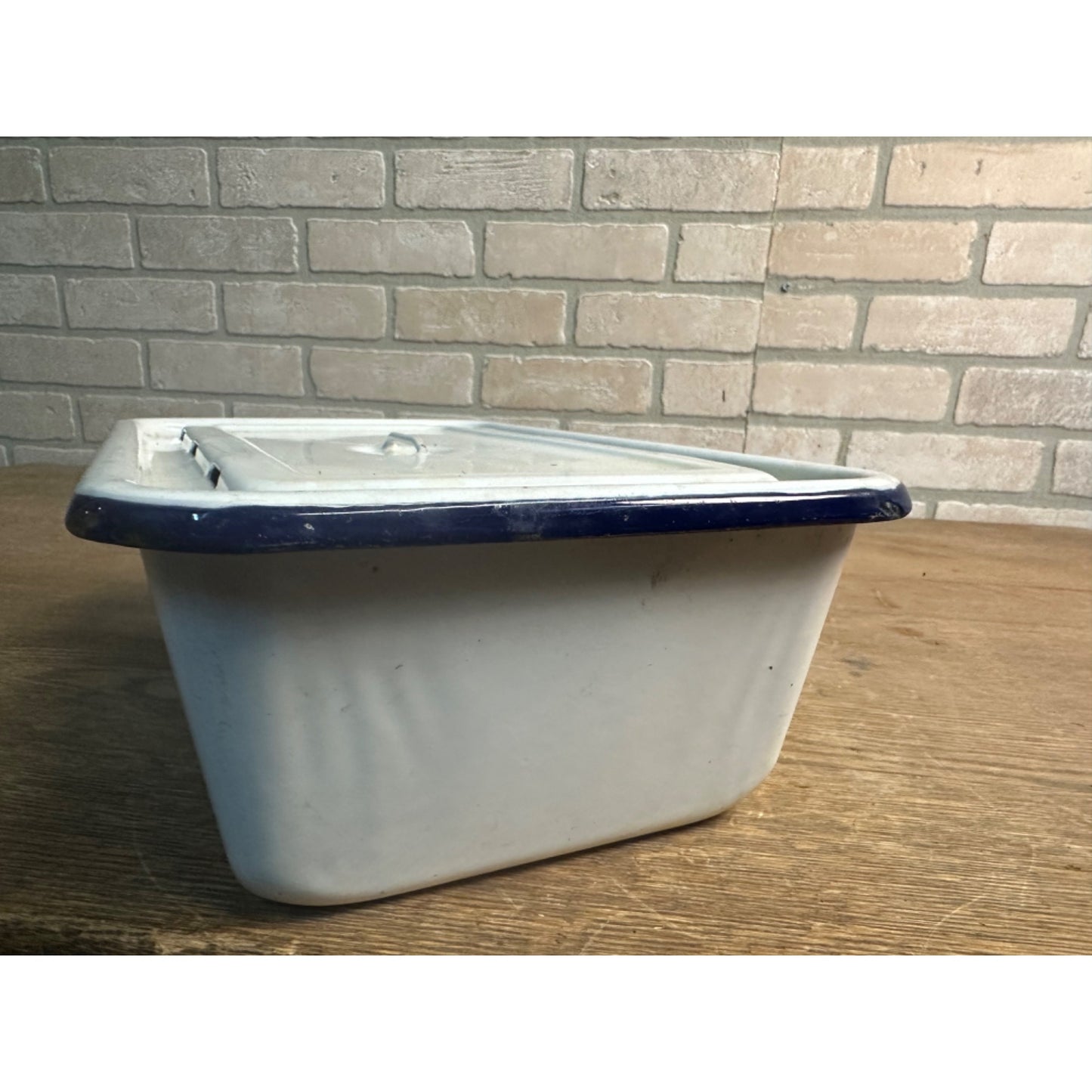 Vintage White& Blue Trim Enamelware Pan w/Cover Refrigerator Container