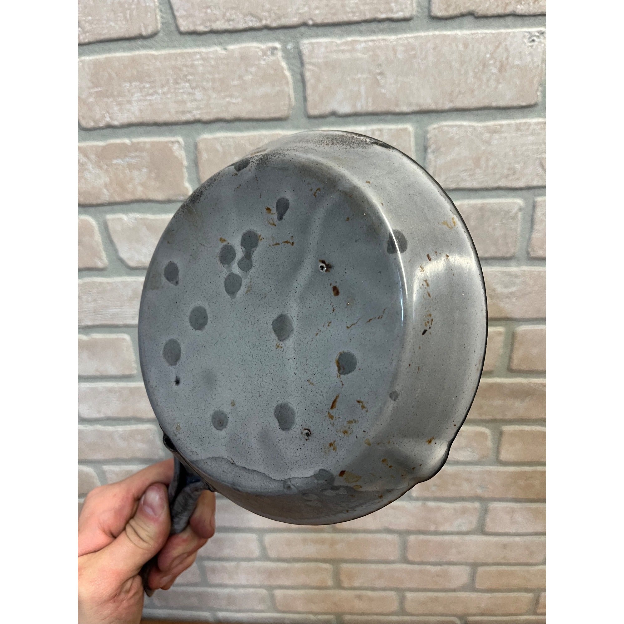 Antique Primitive Gray Enamel Graniteware Frying Pan Skillet 7" Dia Farmhouse