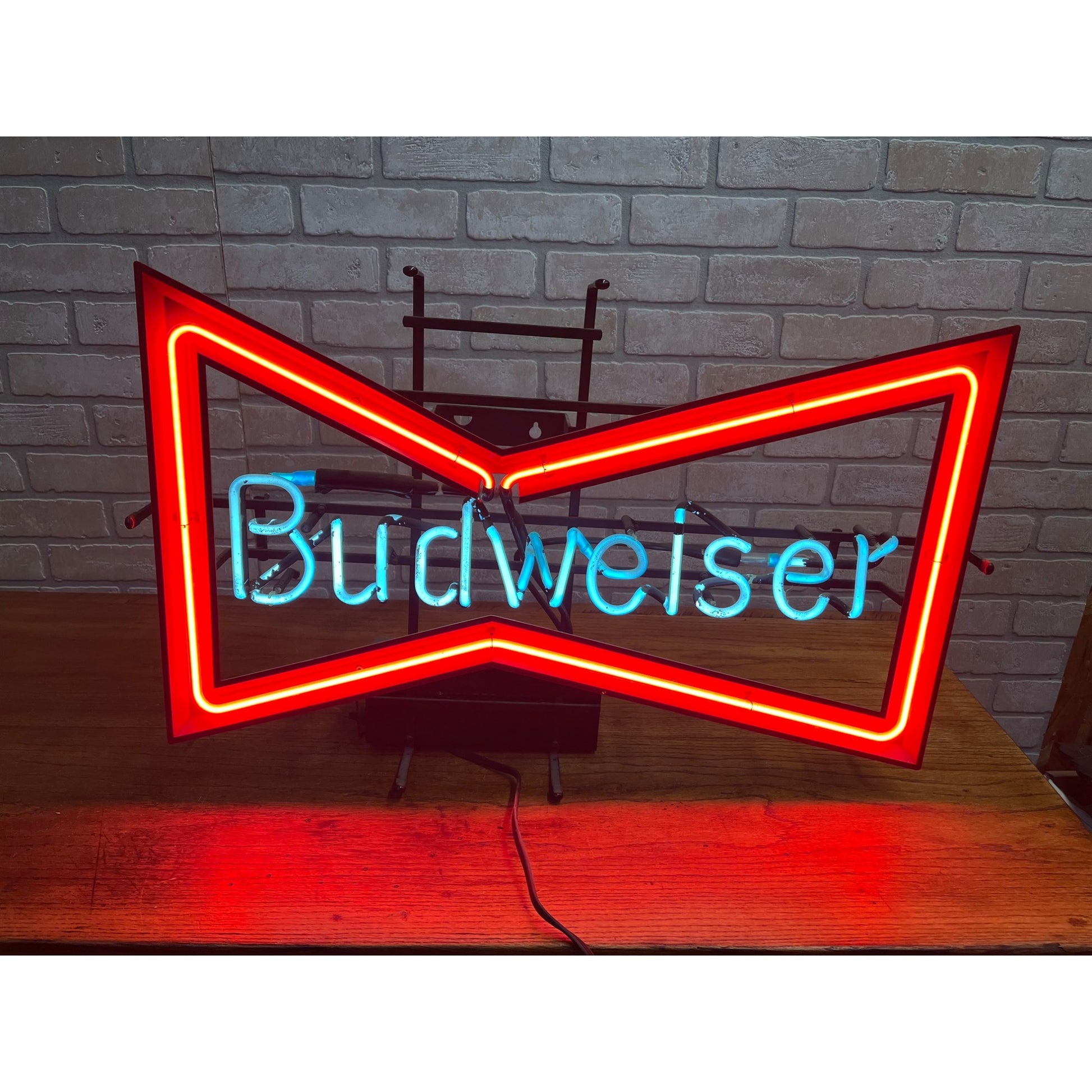 Vintage Budweiser Beer Red Bow Tie Bar Neon Lighted Sign 30"