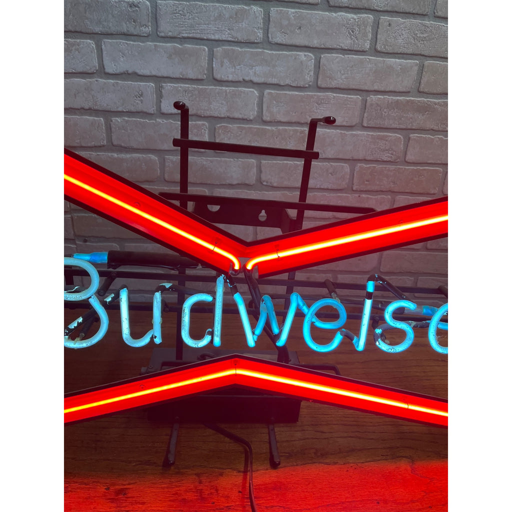 Vintage Budweiser Beer Red Bow Tie Bar Neon Lighted Sign 30"