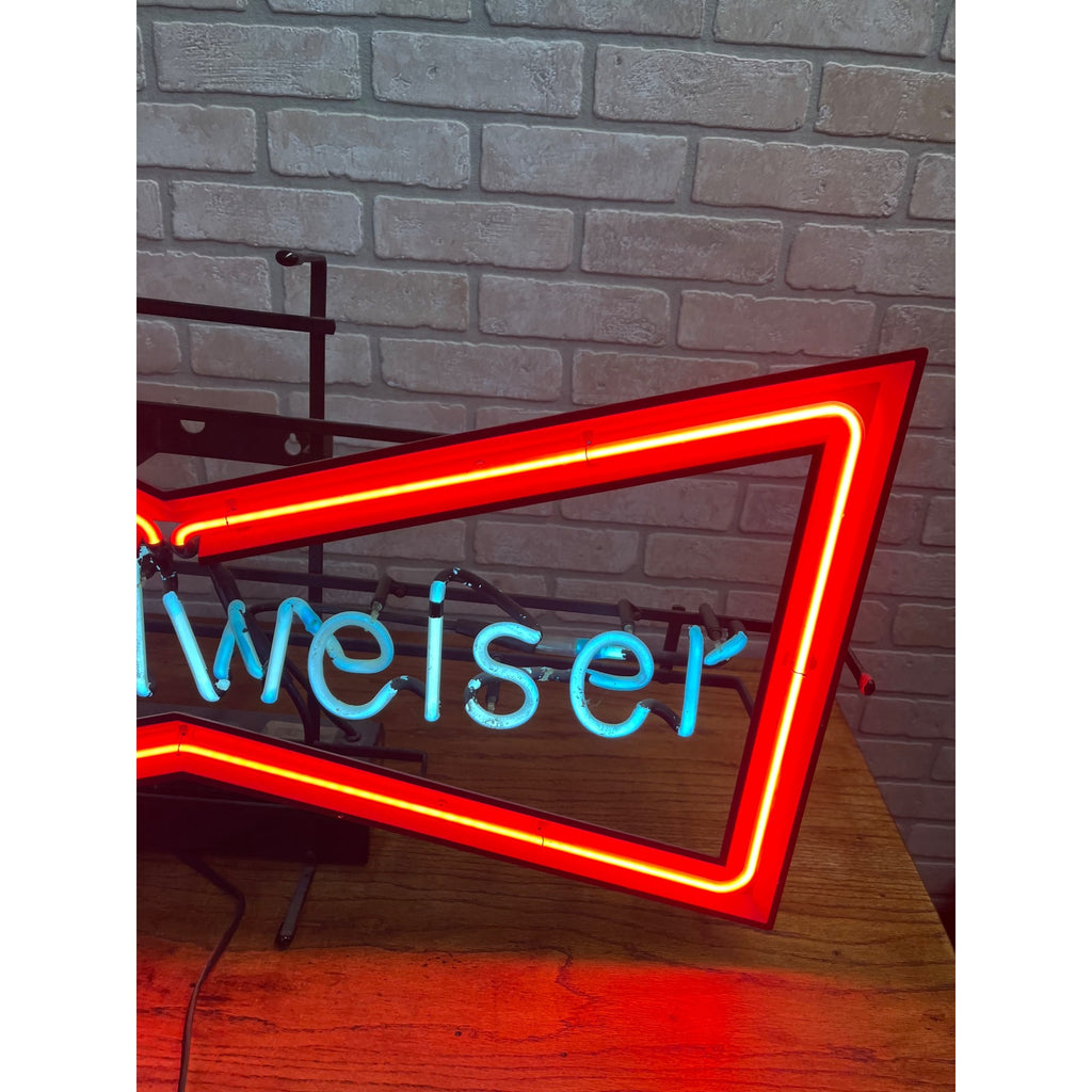 Vintage Budweiser Beer Red Bow Tie Bar Neon Lighted Sign 30"