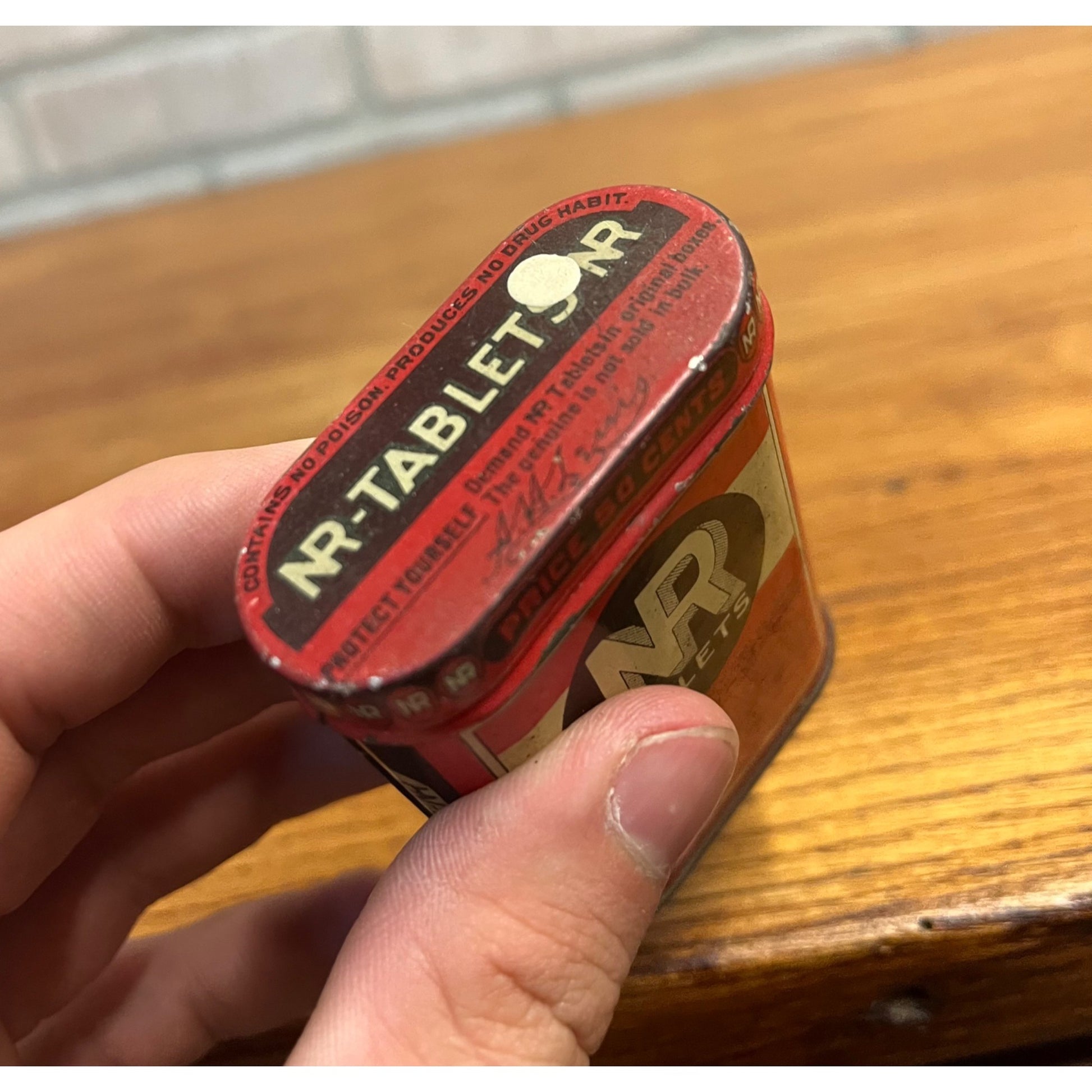 Vintage Tin Nature's Remedy NR Tablets Medicine Drug Store Advertising Can