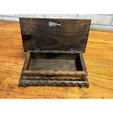 Vintage Carved Walnut Wood Cigar Trinket Dresser Storage Box Footed