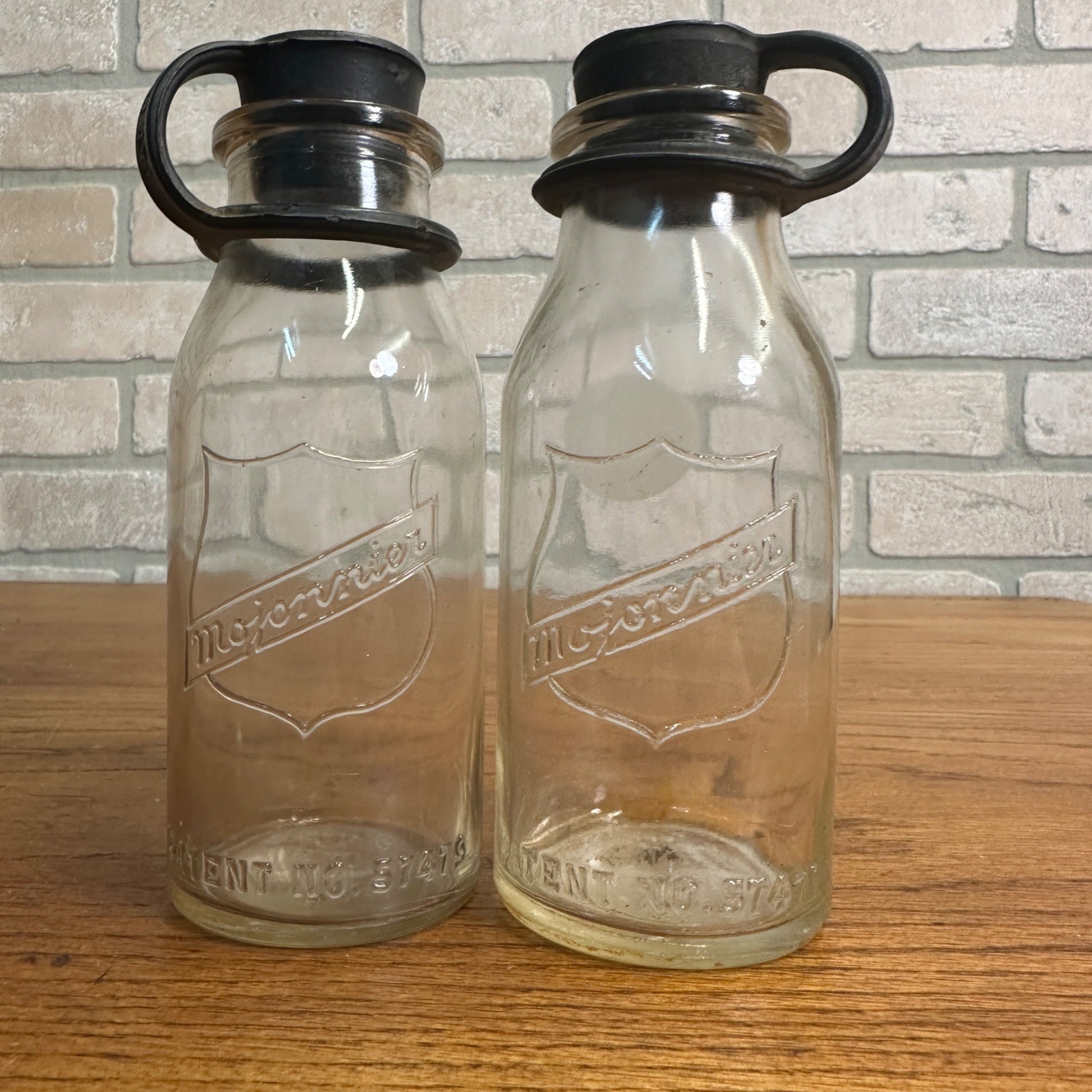 Vintage Pair Mojonnier Milk Testing Bottles Rubber Stopper Farm Dairy Lot (2)