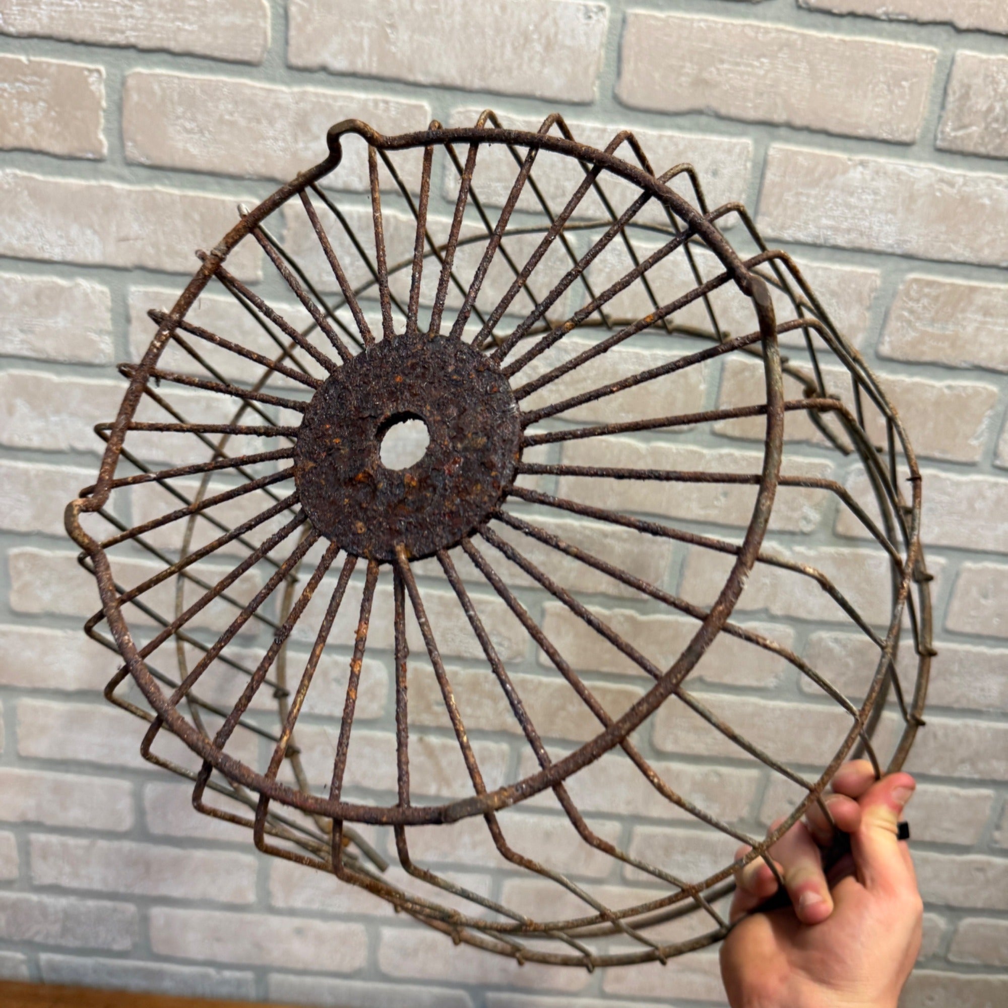 Vintage Heavy-Gauge Wire Egg Basket With Handle Primitive Farmhouse Decor