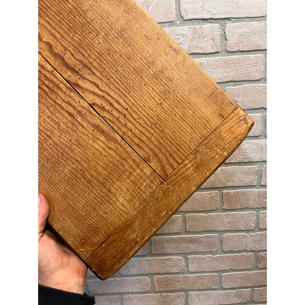 Vintage 1930s Maple Wooden Cutting Board Bread Board Primitive Farmhouse Country