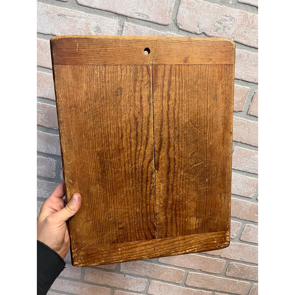 Vintage 1930s Maple Wooden Cutting Board Bread Board Primitive Farmhouse Country