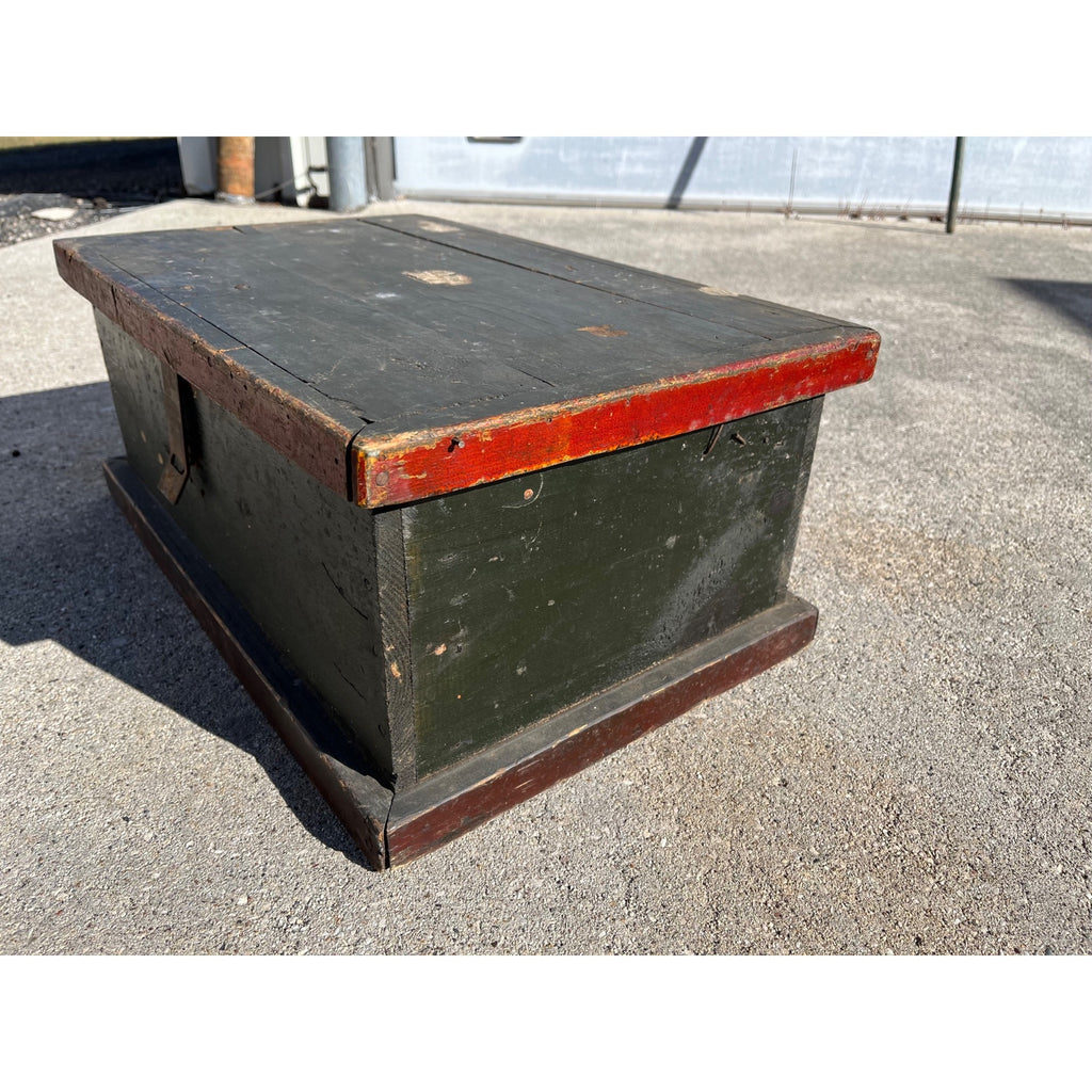 Antique Primitive Small Handmade Carpenters Tool Trunk Chest Green/Red Paint