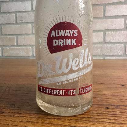 SCARCE Dr Wells Milwaukee Wisconsin ACL 7oz Soda Bottle