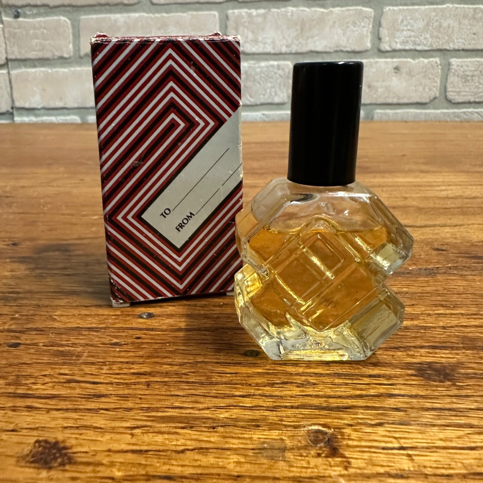 Avon Tag Along .5 fl oz Cologne Splash Gift for Men (new with box)