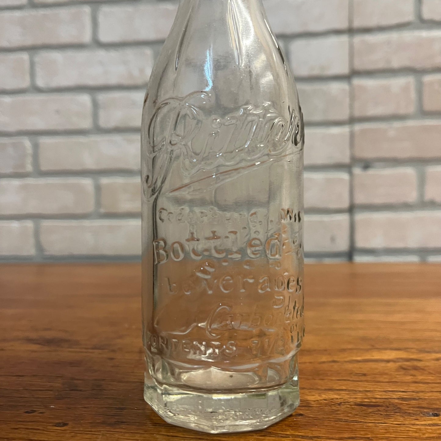 Vintage Victoria Springs Ritters Embossed Soda Bottle Cedarburg Wisconsin WI