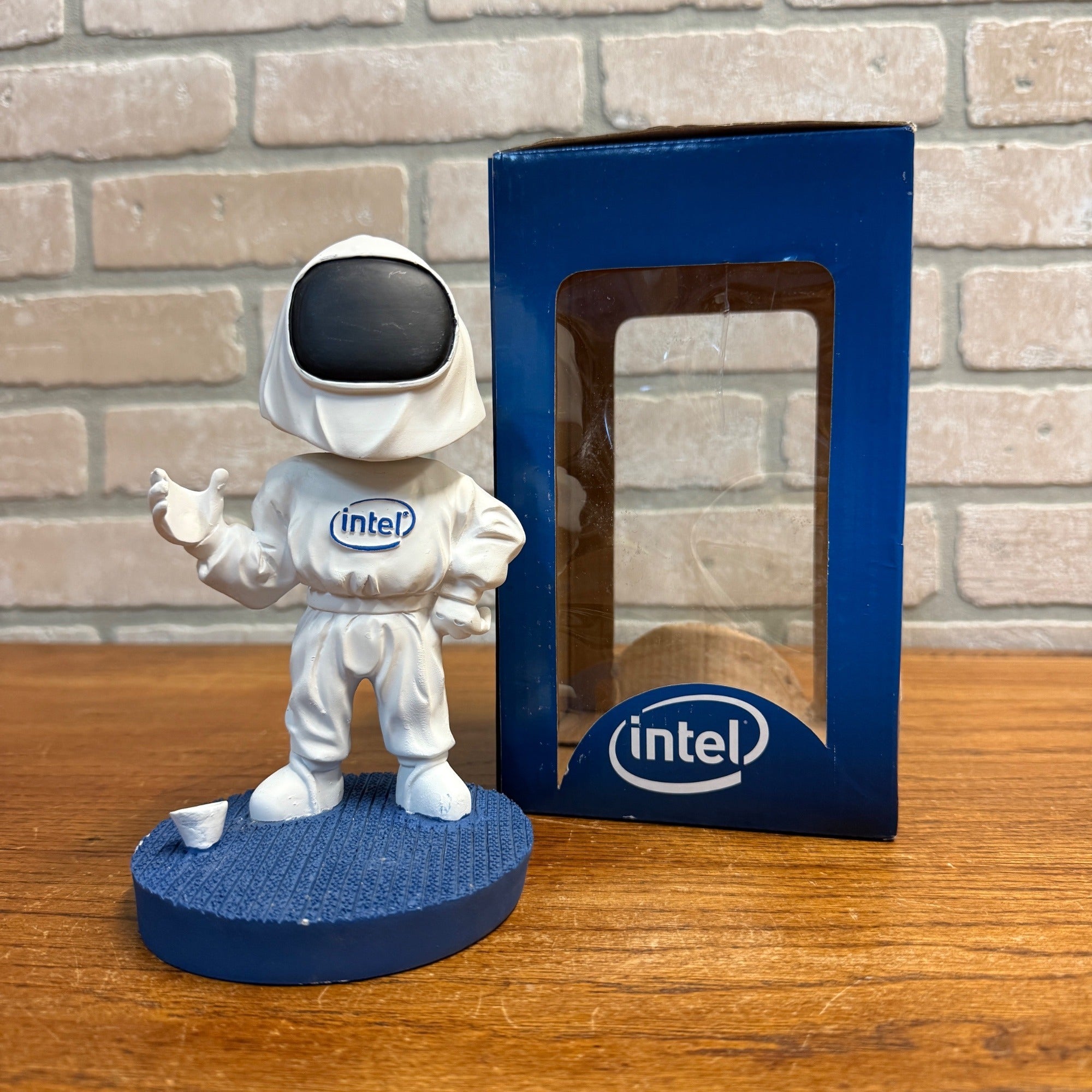 RARE INTEL Bobblehead 'Moon Man' Pen Holder 2004 COLLECTORS ED w/ Box