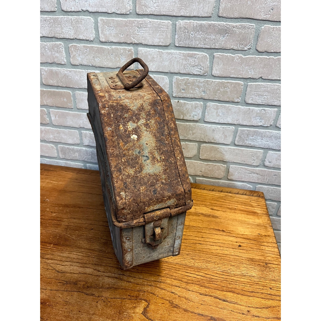 Vintage Warner Bros Industrial Movie Reel Film Canister Case Carrier
