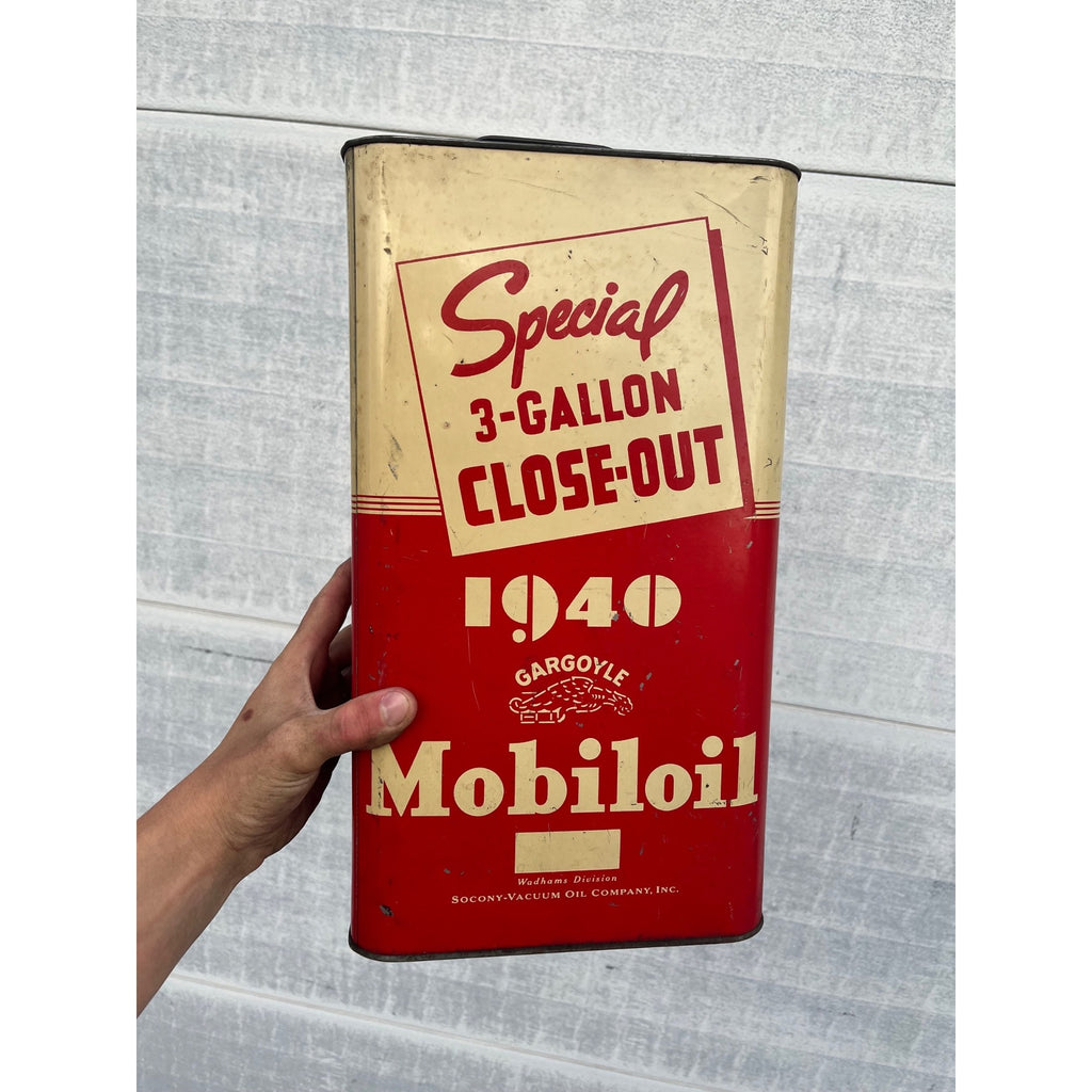 RARE Vintage Mobiloil Wadhams 1940 Close-Out 3 Gallon Motor Oil Can Gargoyle