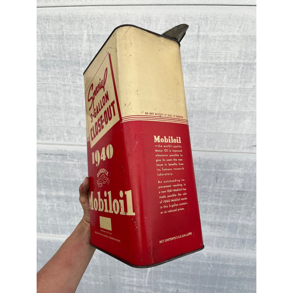 RARE Vintage Mobiloil Wadhams 1940 Close-Out 3 Gallon Motor Oil Can Gargoyle