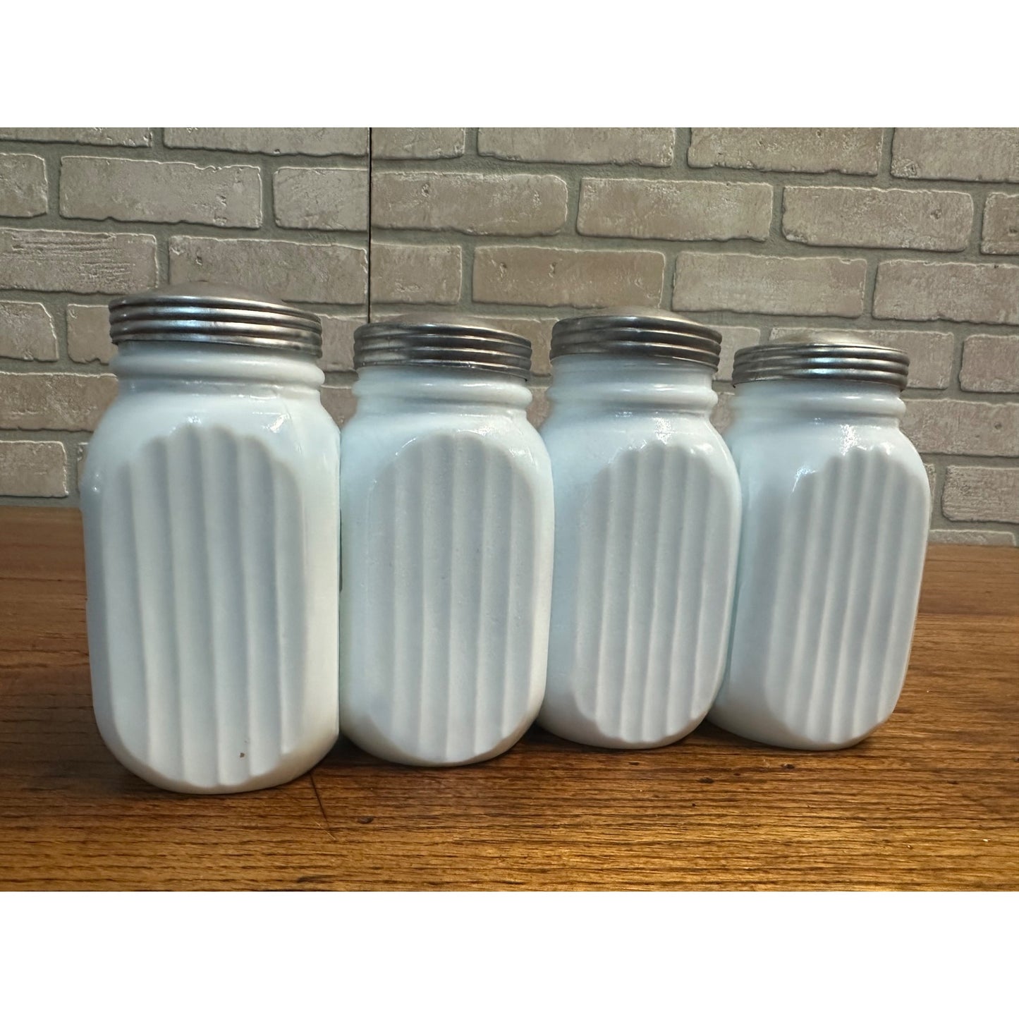 Vintage Set (4) Anchor Hocking Ribbed Panel Spice Shaker Jars Milk Glass Vitrock 5" Range