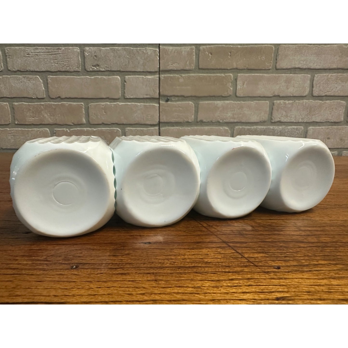 Vintage Set (4) Anchor Hocking Ribbed Panel Spice Shaker Jars Milk Glass Vitrock 5" Range