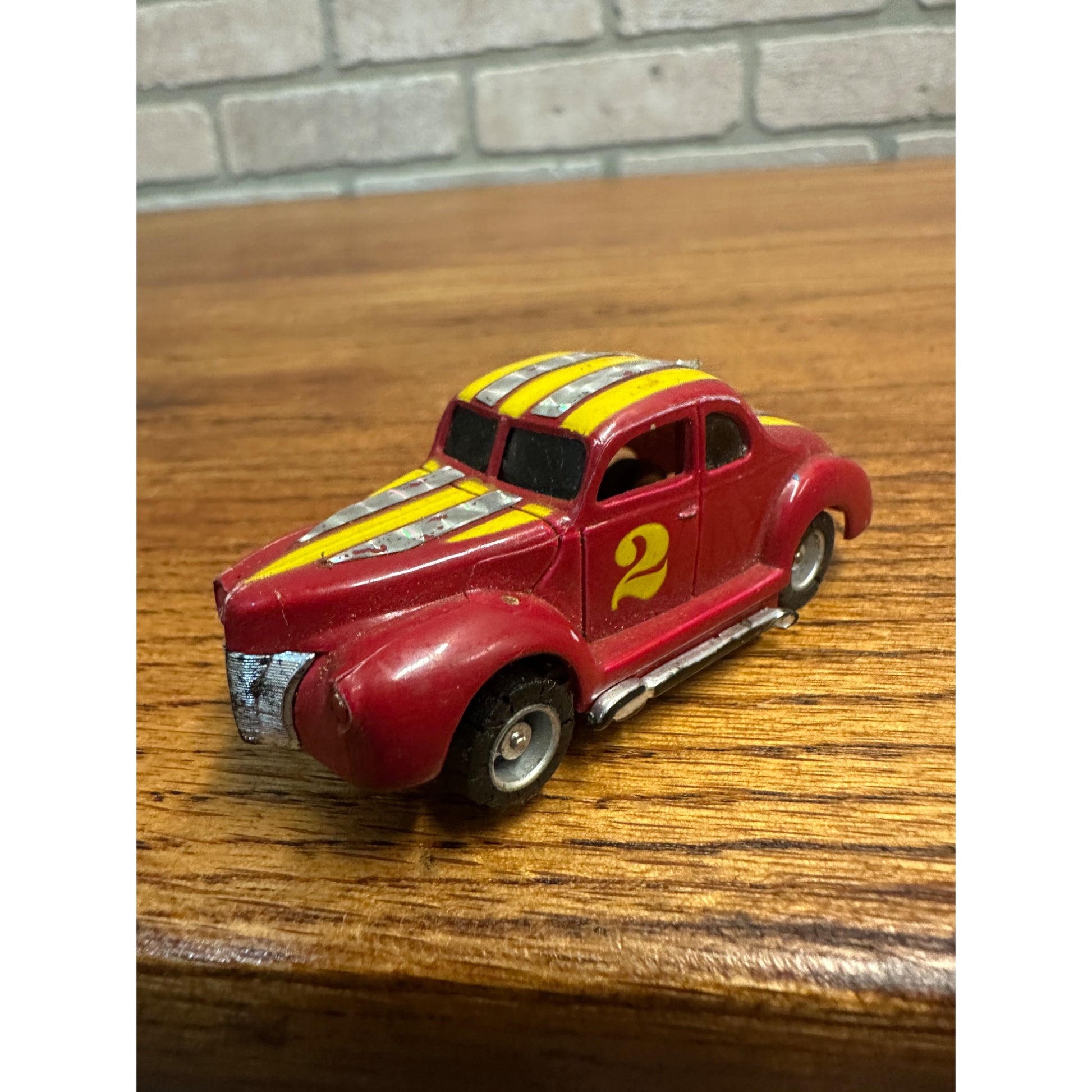VINTAGE TYCO PRO 40 FORD COUPE RED # 2 HO SLOT CAR