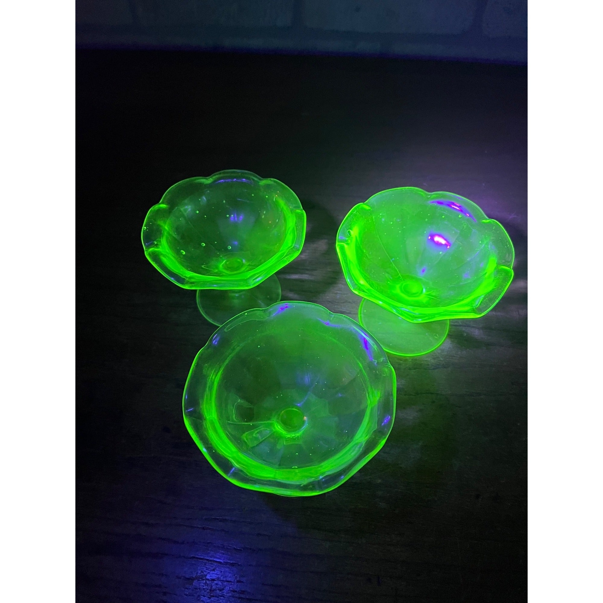 Vintage Uranium Glass Dessert Sherbet Ice Cream Dishes 3" Cups Set Of 3