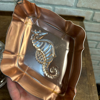 (2) Vintage Aluminum Cake Jello Molds West Bend Seahorse Round