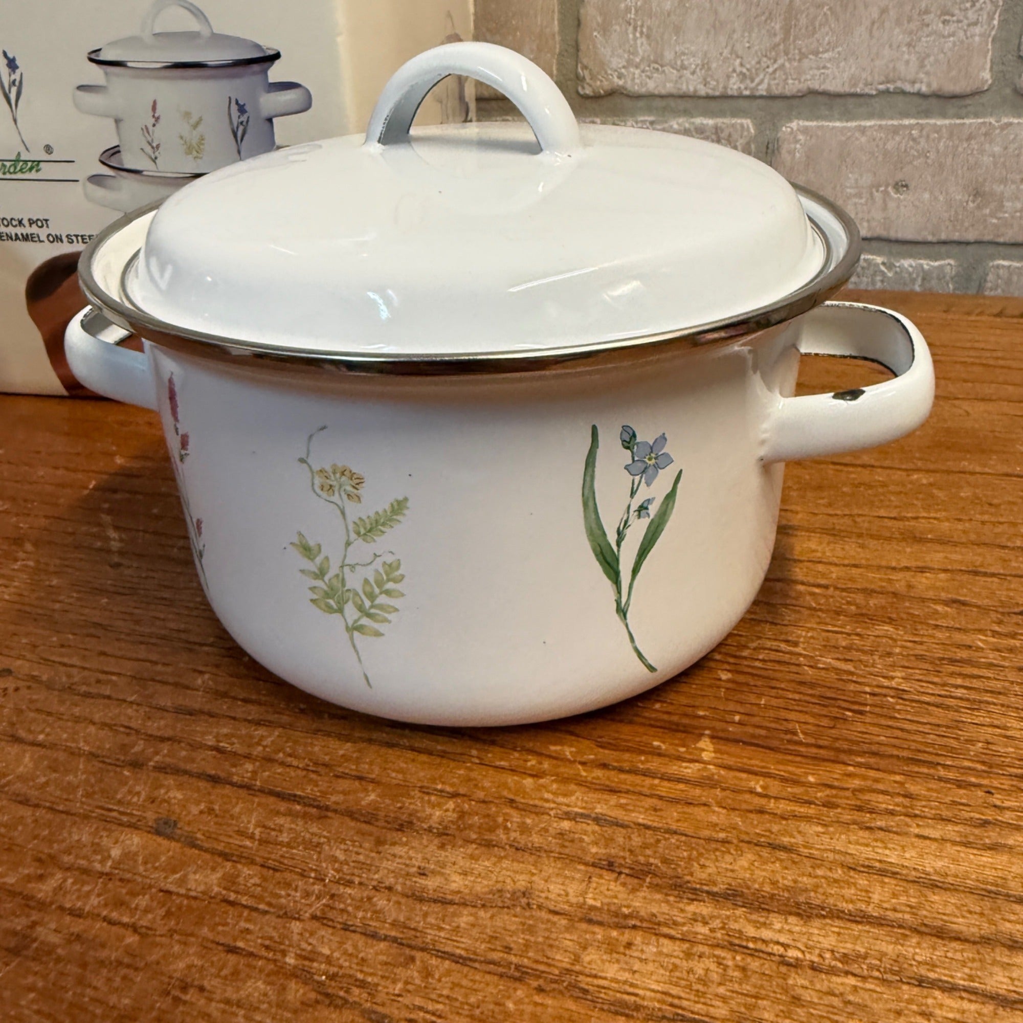 Vintage Enamel on Steel Corelle Coordinates "My Garden" 6 Piece Mini Stock Pot Set Floral Decoration NOS