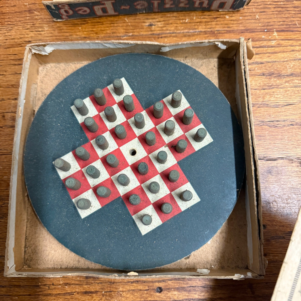 Puzzle Peg Game Manuf. by Lubbers & Bell Rough Early Game Toy