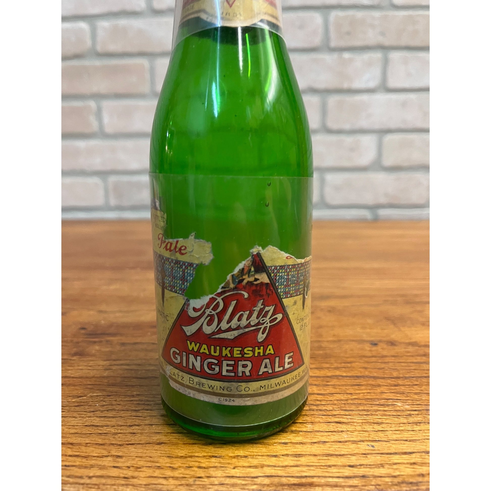 Prohibition Era Blatz Waukesha Ginger Ale Soda Bottle Label Milwaukee, Wis 12oz