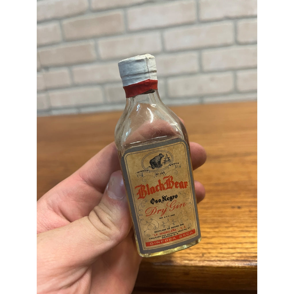RARE Vintage Ginebra Oso Negro Dry Gin EMPTY Glass Liquor Bottle