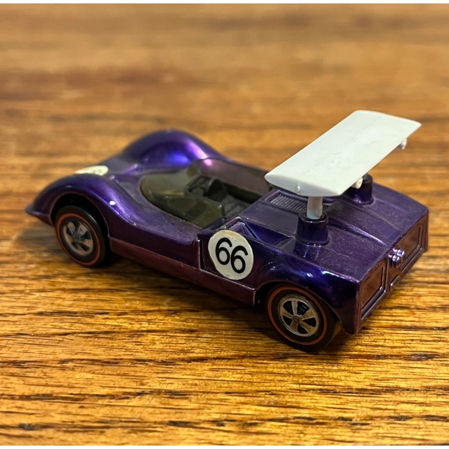 Vintage Hot Wheels Redline 1968 Purple Chaparral 2G -- NEAR MINT