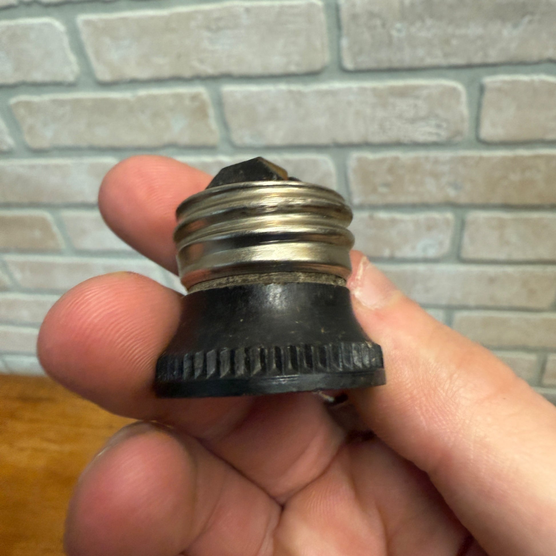Vintage Cutler-Hammer C-H Socket Outlet/Receptacle Plug Adapter - 660W@250V