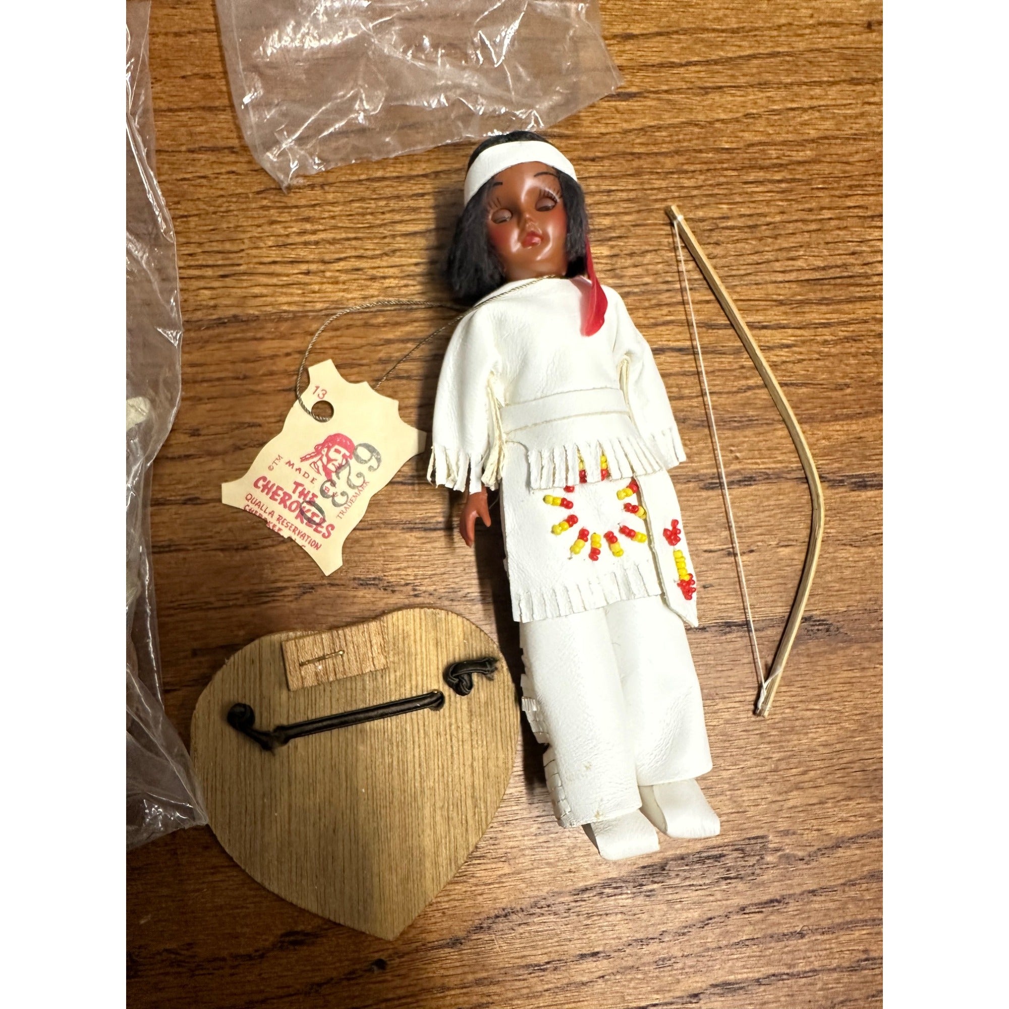 Vintage Cherokees Qualla Reservation Dolls Lot (2) Sleepy Eyes NEW