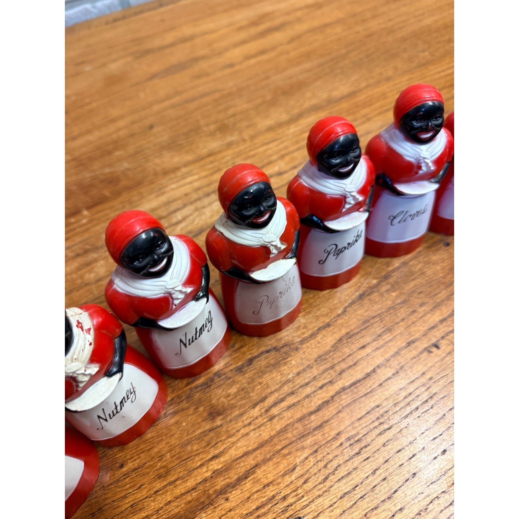 Vintage Aunt Jemima Plastic Spice Containers