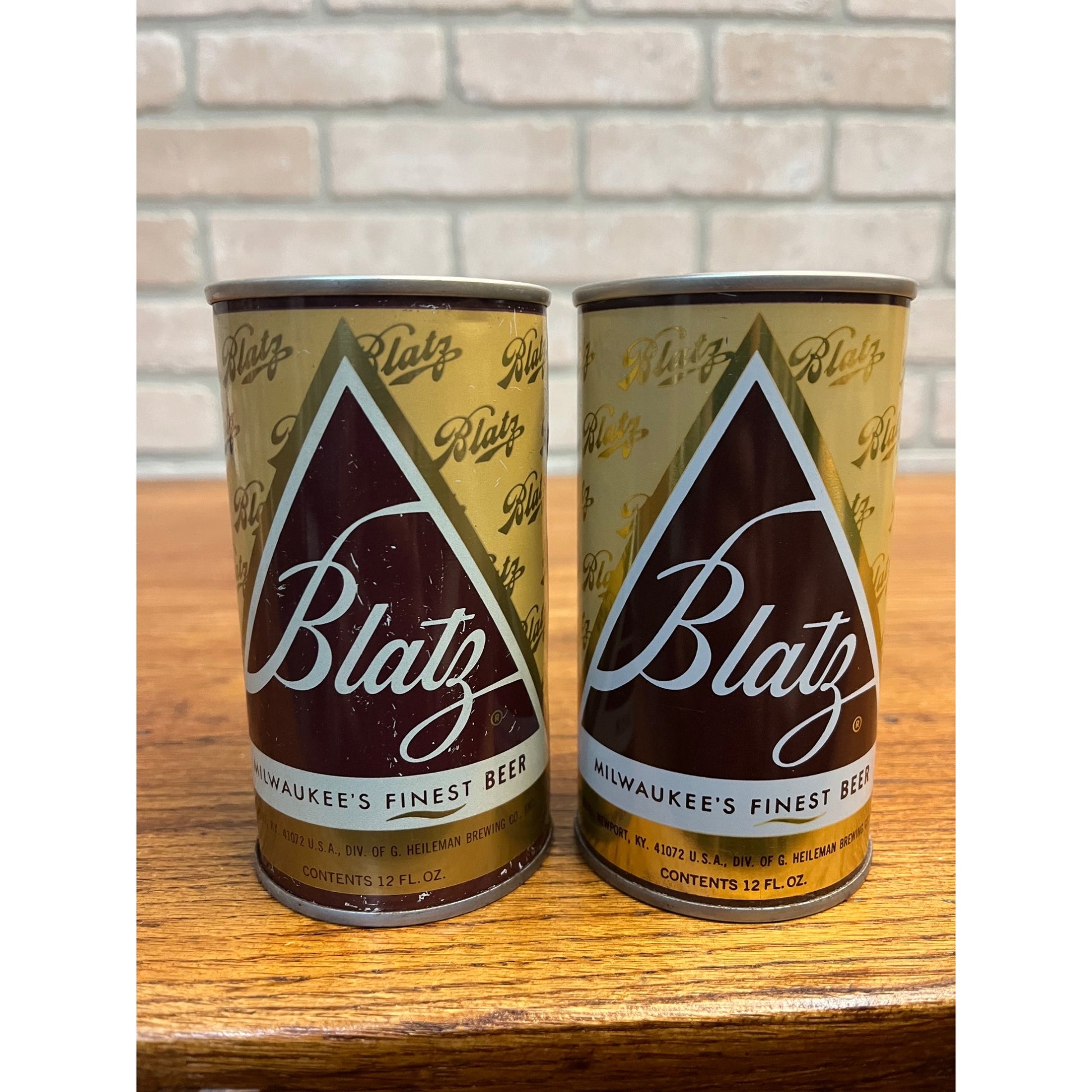 Vintage Blatz Milwaukee's Finest Beer Flat Top Pull Tab Cans -- 2 Variations