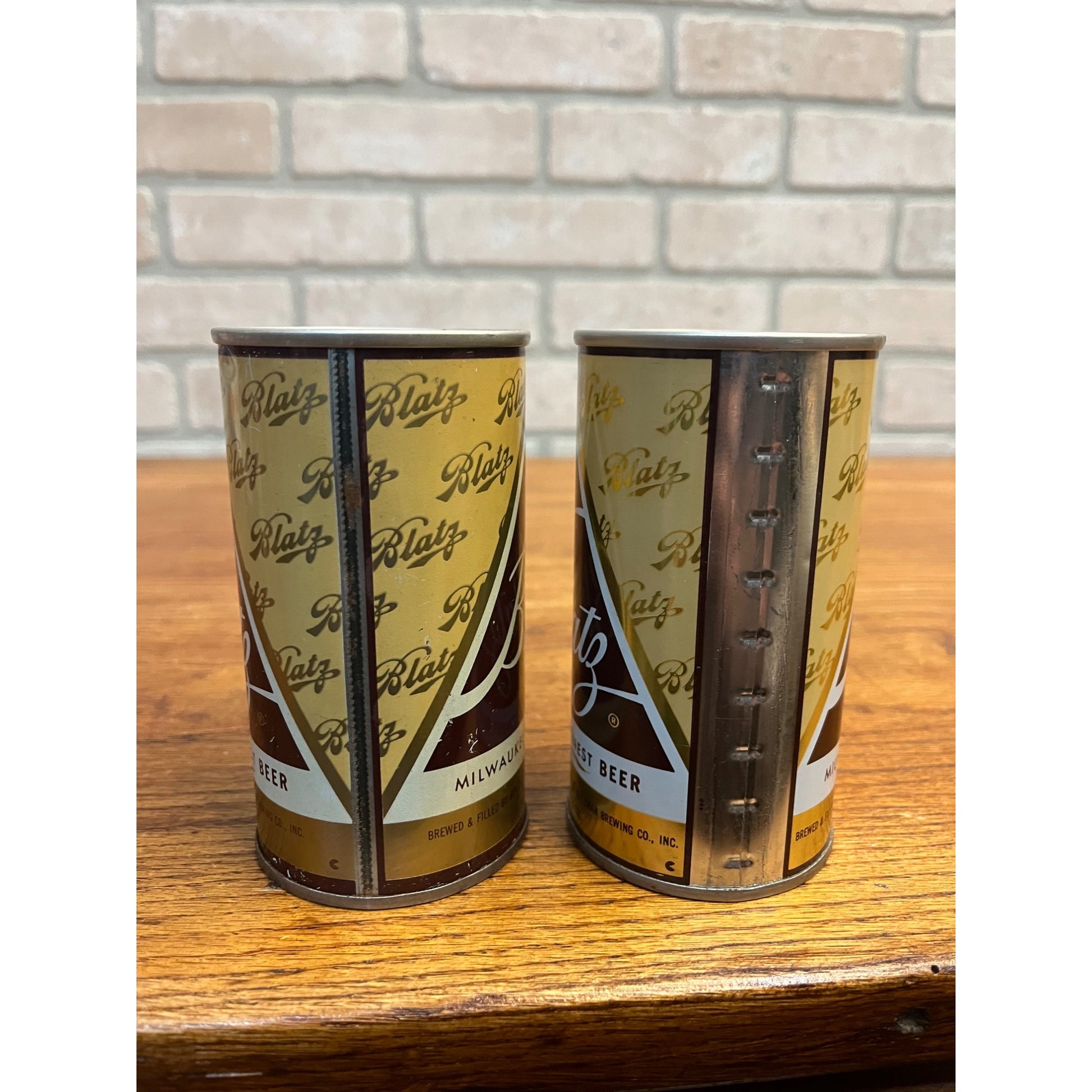 Vintage Blatz Milwaukee's Finest Beer Flat Top Pull Tab Cans -- 2 Variations