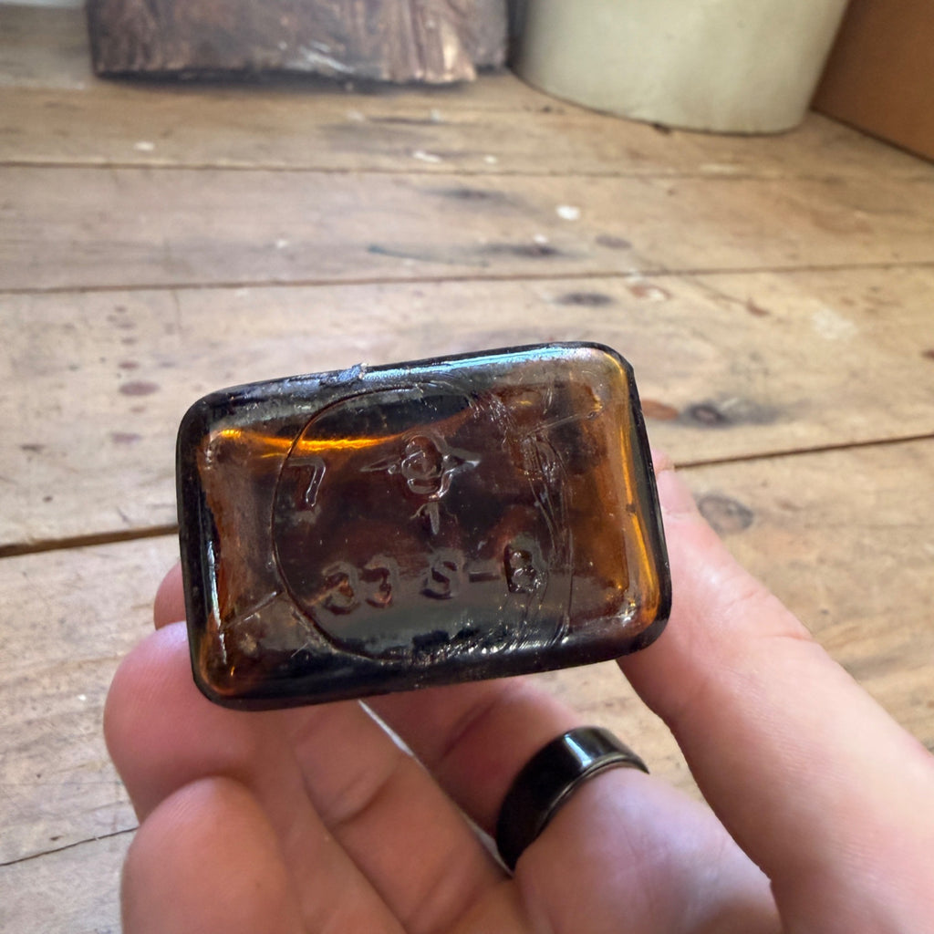 Antique Parke Davis Sumbul Compound No 148 Bottle Amber Glass Drug Store Jar