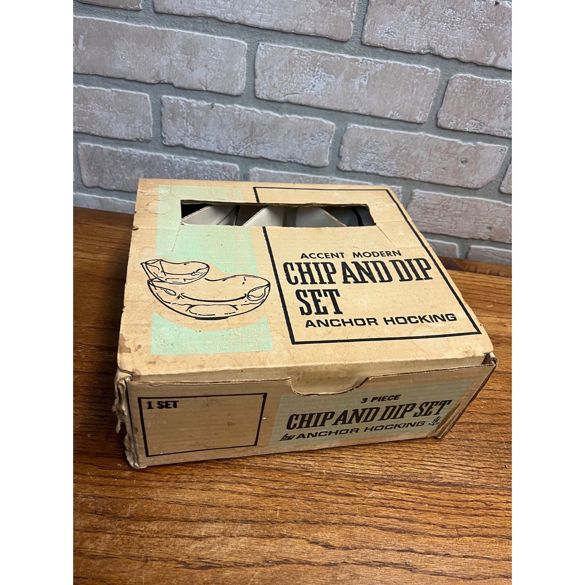 Vintage Anchor Hocking Accent Modern Clear Glass Chip & Dip Set w/Box