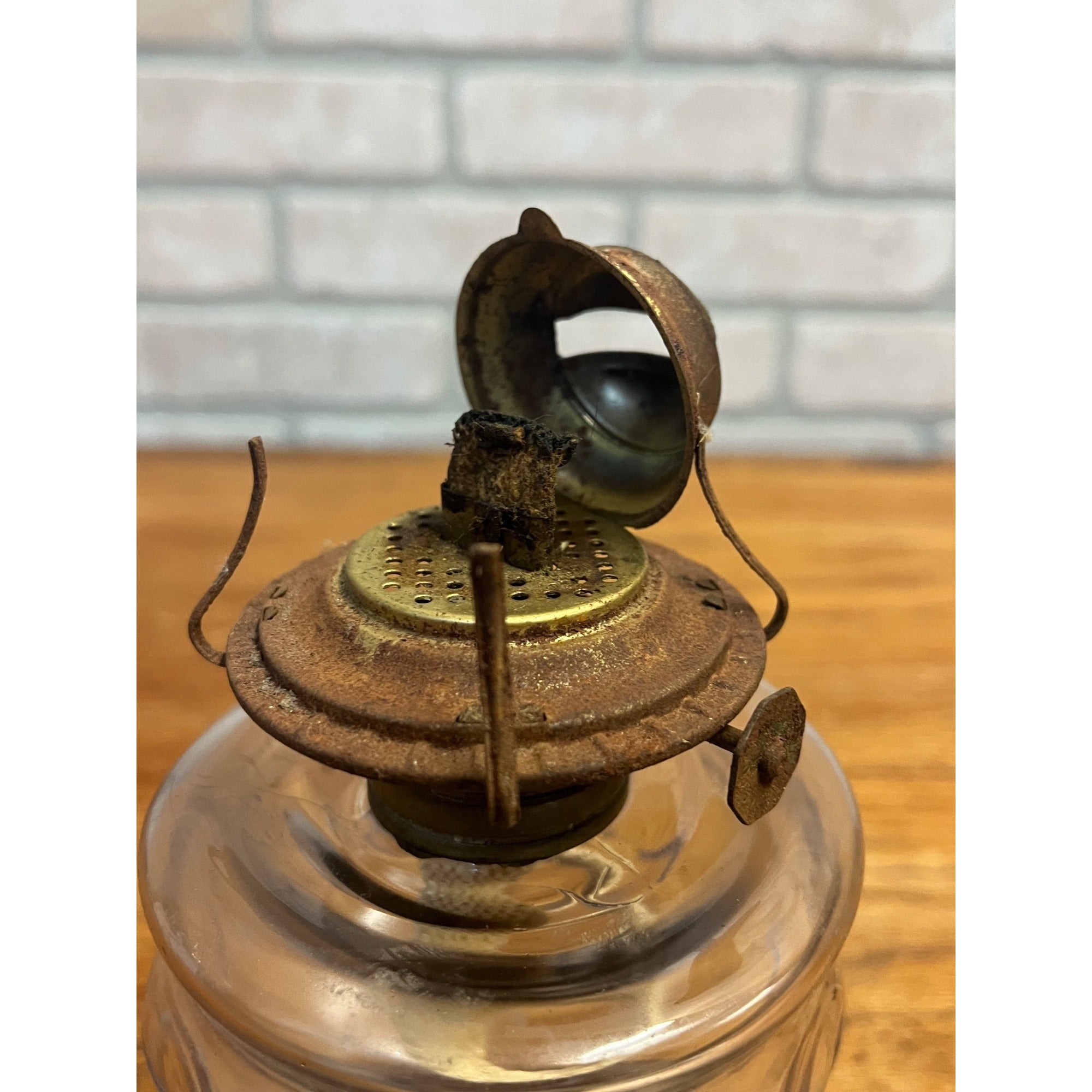 Antique 1890s Bullseye Footed Hand Loop Handle Finger Oil Lamp EAPG